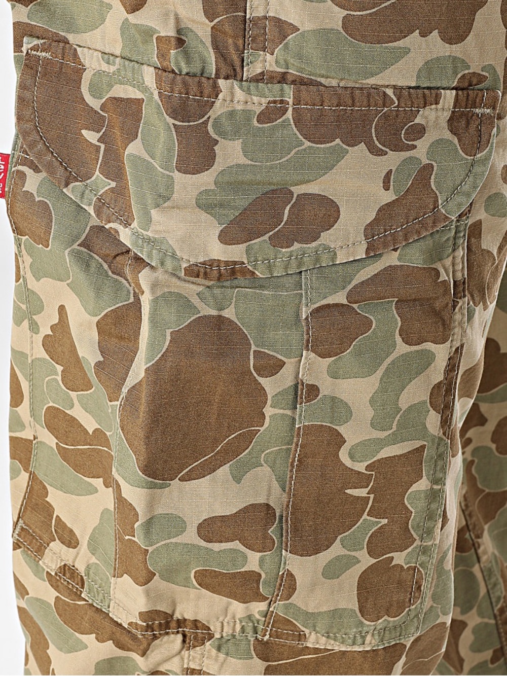 Levi's Camo Cargo Shorts in Brown and Green - Picture 3 of 10